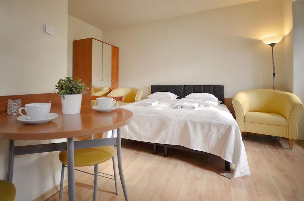 Dom & House - Apartamenty Zacisze Sopot Exterior foto